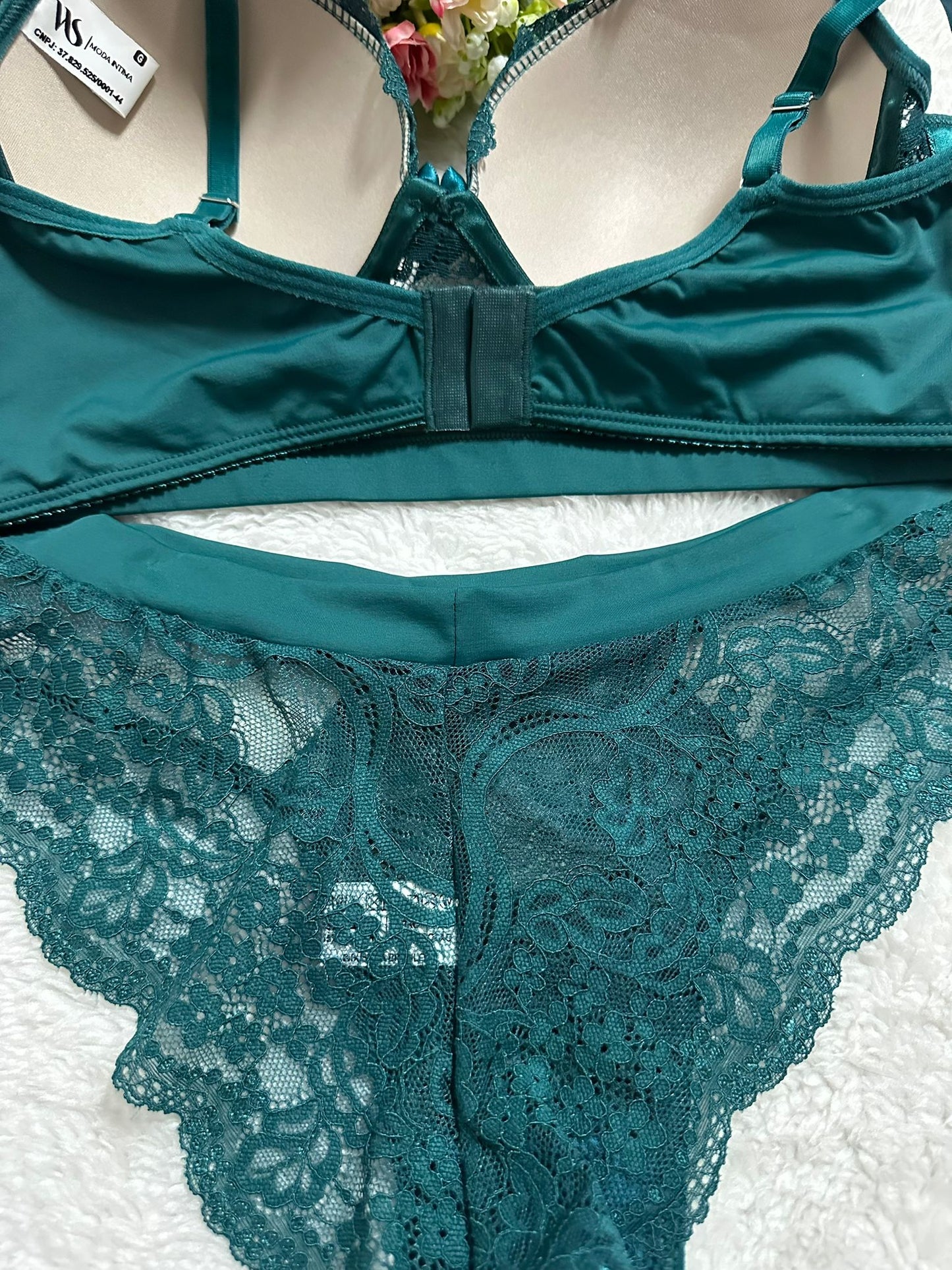 Conjunto de Lingerie Verde Musgo Rendado