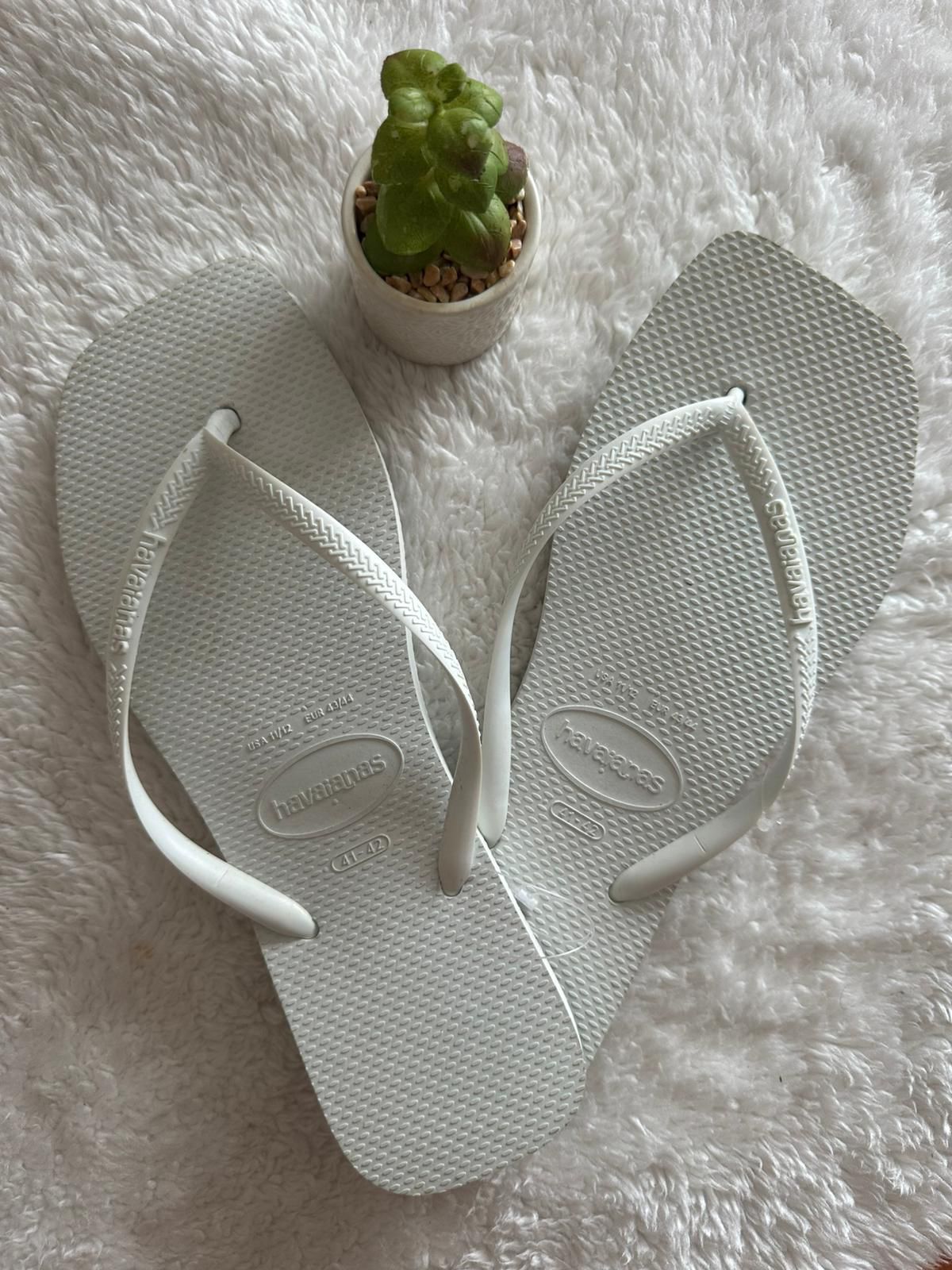 Chinelo Havaianas Branco Quadrado feminino EUA43/44