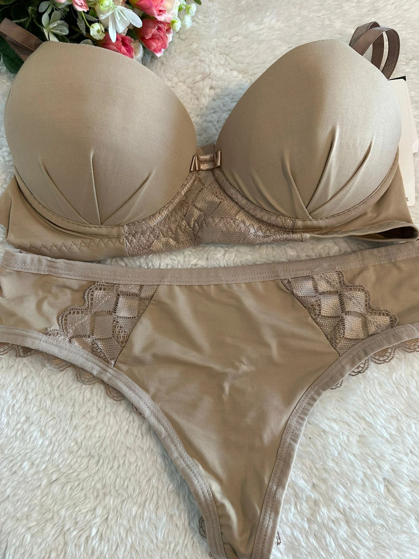 Conjunto de Lingerie Verde Musgo