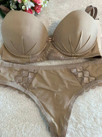 Conjunto de Lingerie Verde Musgo