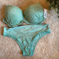 Conjunto de Lingerie Verde Azulado