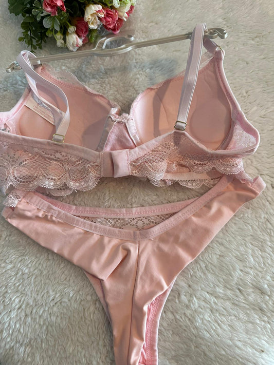 Conjunto de Lingerie Rosa Encanto