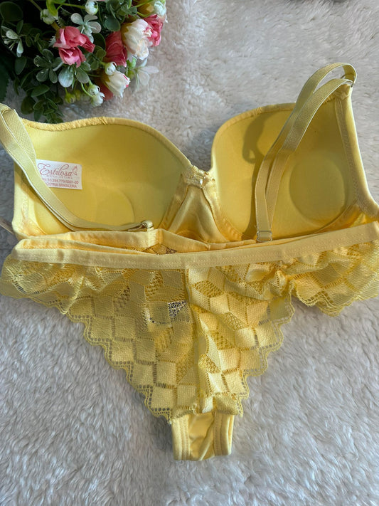 Conjunto de Lingerie Amarela Esmeralda