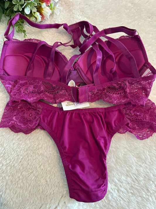 Conjunto de Lingerie Roxo Clássico