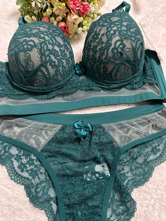 Conjunto de Lingerie Verde Musgo Rendado