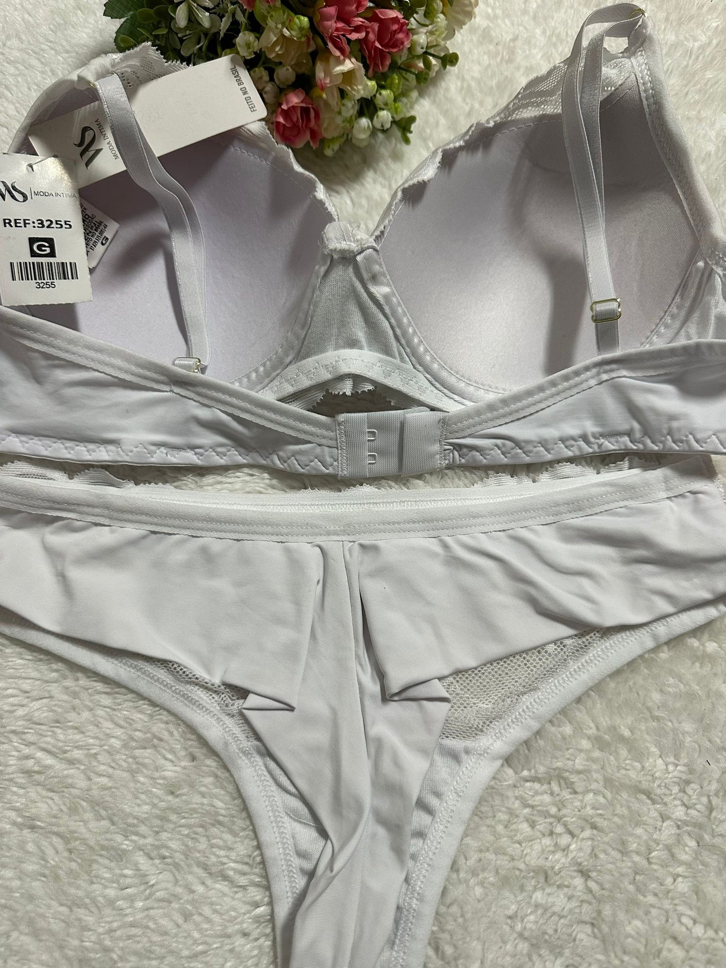 Conjunto de Lingerie Branco com Renda