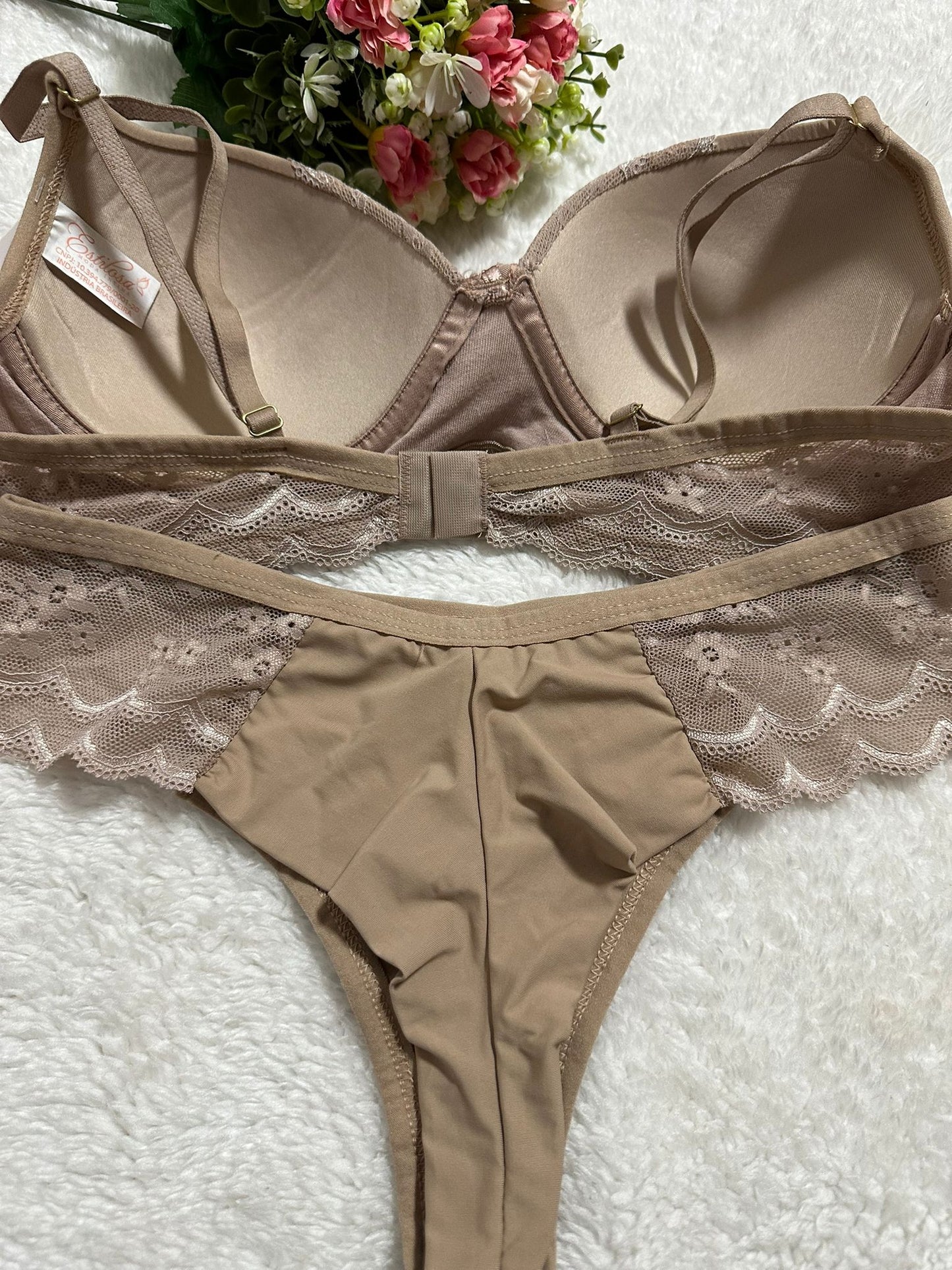 Conjunto de Lingerie Marrom Claro