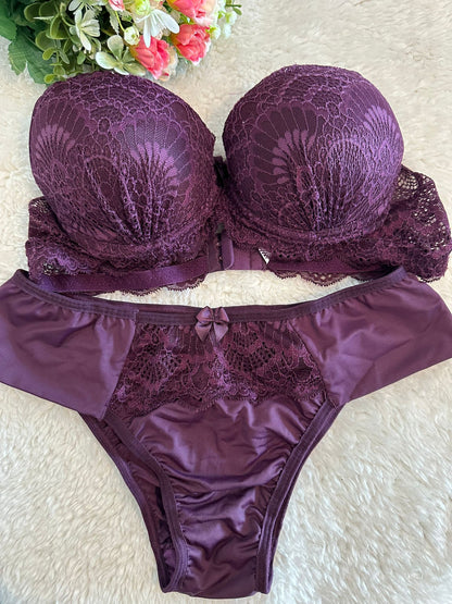 Conjunto de Lingerie Roxo Elegante