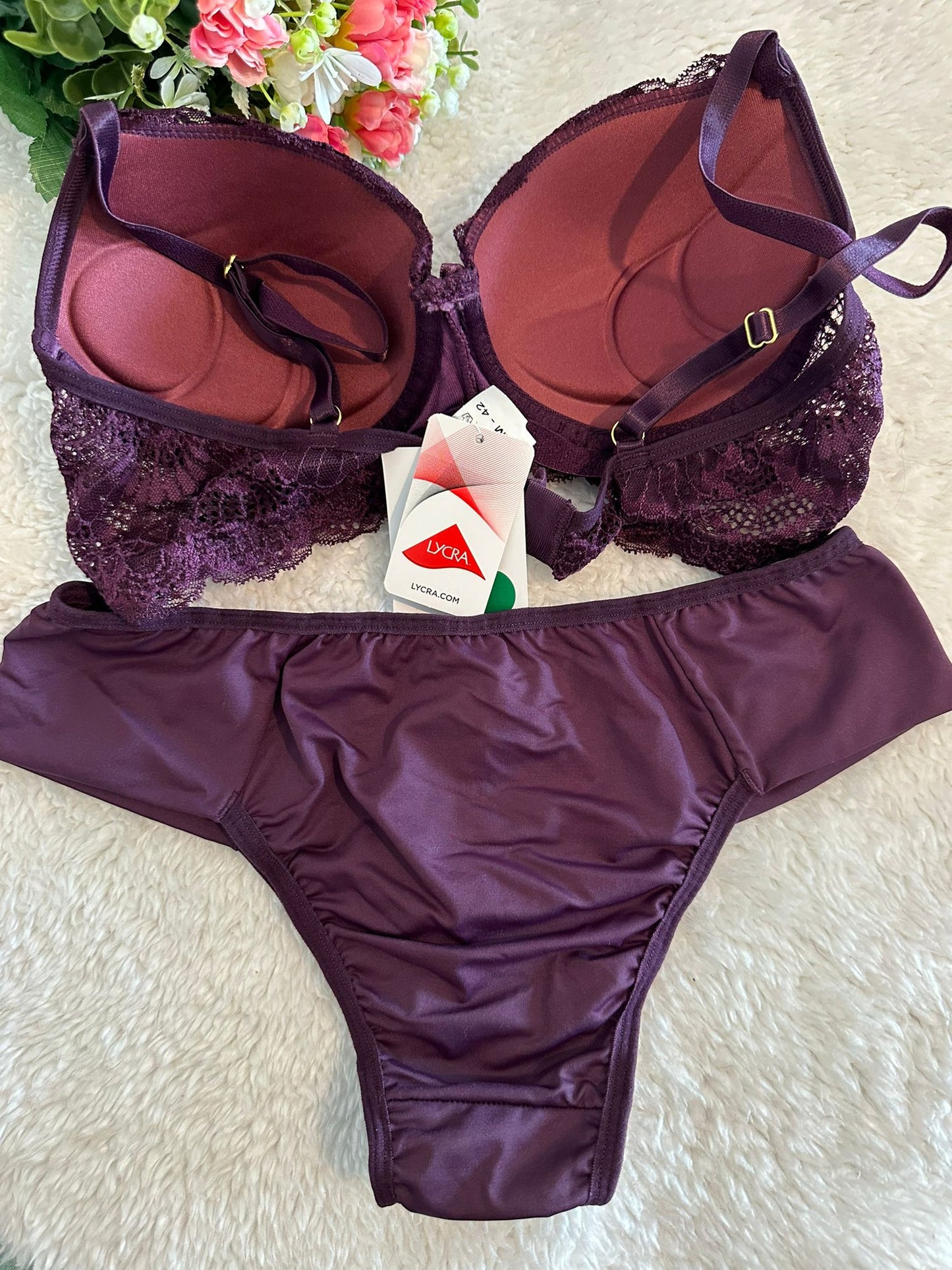 Conjunto de Lingerie Roxo Elegante